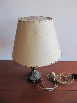 stará stolní lampa - 2