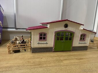 Schleich farma - 2