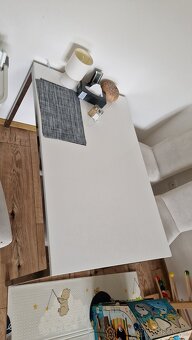 Jídelní stůl Ikea - 2