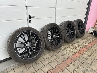 5x120 R19 8,5J ET18 - 2