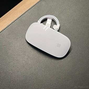 Apple Magic Mouse 2 (bílá / stříbrná / silver) - Stav B - 2