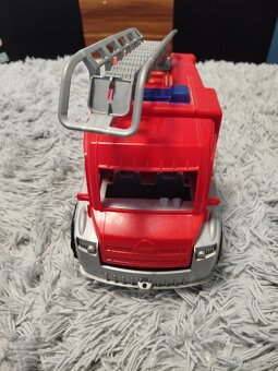 Auto - 2