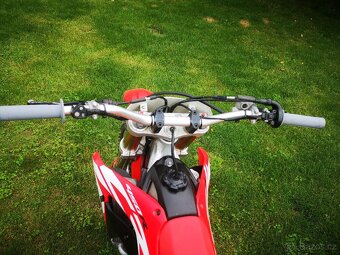 Honda CRF 450R, r.v. 2017 s el. startérem - 2