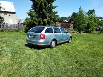 ŠKODA OCTAVIA II facelift, 1.6TDi, serviska, tažné - 2