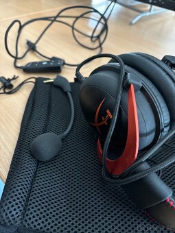 HyperX Cloud III Red - 2
