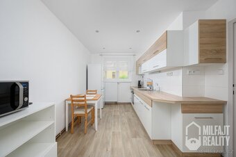 Zrekonstruovaný byt se zahradou, 2+1+B, 50 m2, Liberec I-Sta - 2
