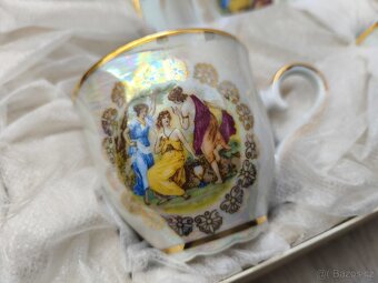 NOVÝ porcelánový set - 2