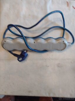 Zásuvková lišta plus kabel - 2