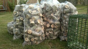 palivové dřevo špalíky pytlované od 80,-Kč za pytel - 2