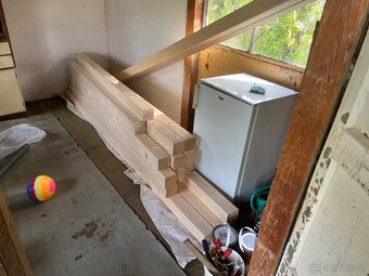 KVH hranoly 100x100 hoblovaný - 2