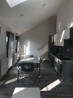 Podkrovní mezonetový byt 3+kk v centru Vrchlabí - 2