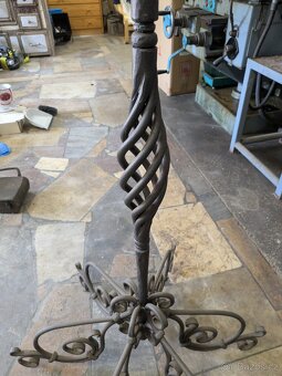 Okrasný svícen - 2