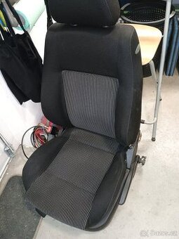 Sedačky polosport Vw Golf IV - 2