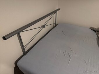 postel s úložným prostorem - 2