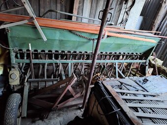 Bodková sejačka - 2