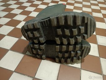 Pánské zimní holínky 45 - 2