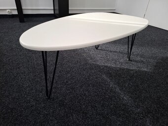 Konferenční stolek - 2