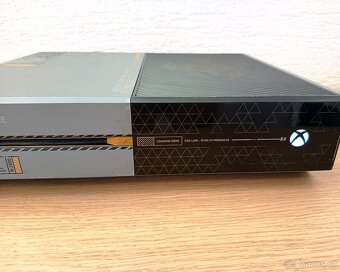 Xbox One - Call of Duty Edice - 2