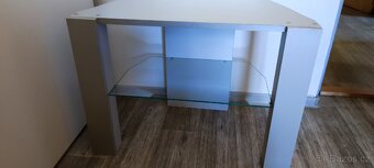 Šedý televizní stolek - 2