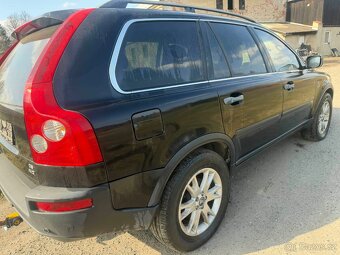 Volvo XC90 - 2