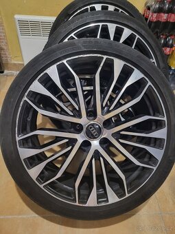Originál 5x112 Audi A6 Competition 255/35 R20 - 2