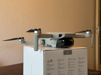 Prodám dron DJI mini 4K + příslušenství - 2