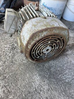 Elektromotor 5,5 kW, 380V, 1440 otáček - 2