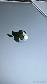 Apple MacBook Air M1 S PŘÍSLUŠENSTVÍM - 2