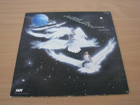 LP - EUROPE - WINGS OF TOMORROW - HOT-RECORDS / 1984 - 2