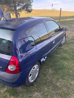 Renault Clio - 2