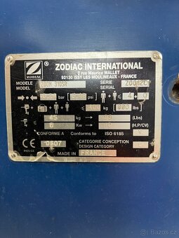 Prodám motorový člun ZODIAC ZOOO 310SR RIB - 2
