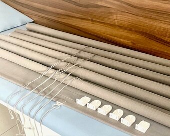 rolety šedé látkové průsvitné IKEA 6ks 140x250 cm (šxv) - 2