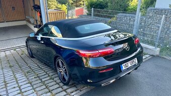 Mercedes Benz E200 cabrio AMG/BURM/tažné/2x kola - 2