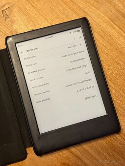 Čtečka knih Amazon Kindle 10. gen 8GB černá + obal - 2