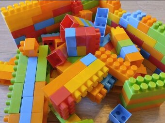 Dětská stavebnice 150ks - 2