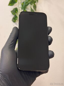 iPhone 15 128GB černý - 2