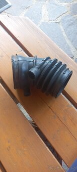 Ford Mondeo ST220 - 2