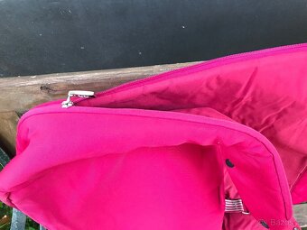 Nánožník ke kočárku MacLaren a opěrka hlavičky - 2