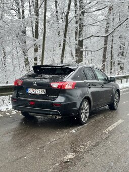 Mitsubishi Lancer 1.8 Automat - 2