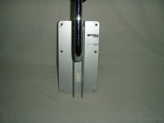 SKLÁPĚCÍ MADLO K WC - PRO INVALIDY - 2