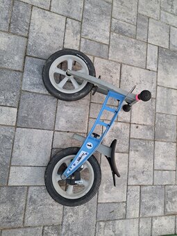 Odrážedlo firstbike modre - 2