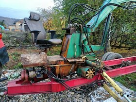 Vyvážečka na dřevo, bagr z nakladače UNHZ 750 - 2