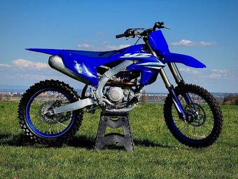 YZ450F 2025 - 2