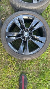 Škoda Karoq alu MYTIKAS 5x112 - 2