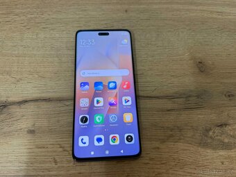 Mobilní telefon Xiaomi 13 Lite 5G 8 GB / 256 GB - 2