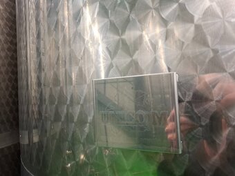Nerezové tanky na výrobu nápojů 5000L - 2