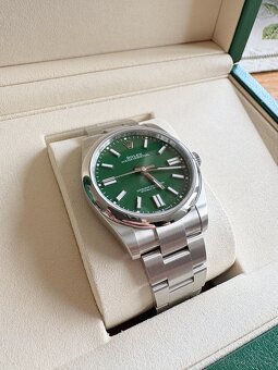 Rolex Oyster Perpetual 41mm, Green - 2