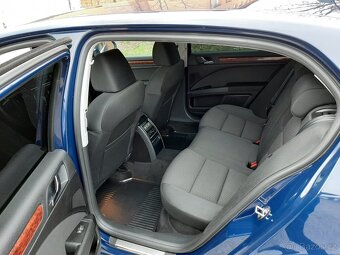 Skoda superb 2.0 125 kW 2009 - 2