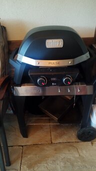 Weber Pulse 2000 elektricky grill se stolkem - 2