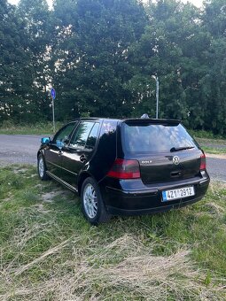 Volkswagen Golf IV TDI-GTI - 2